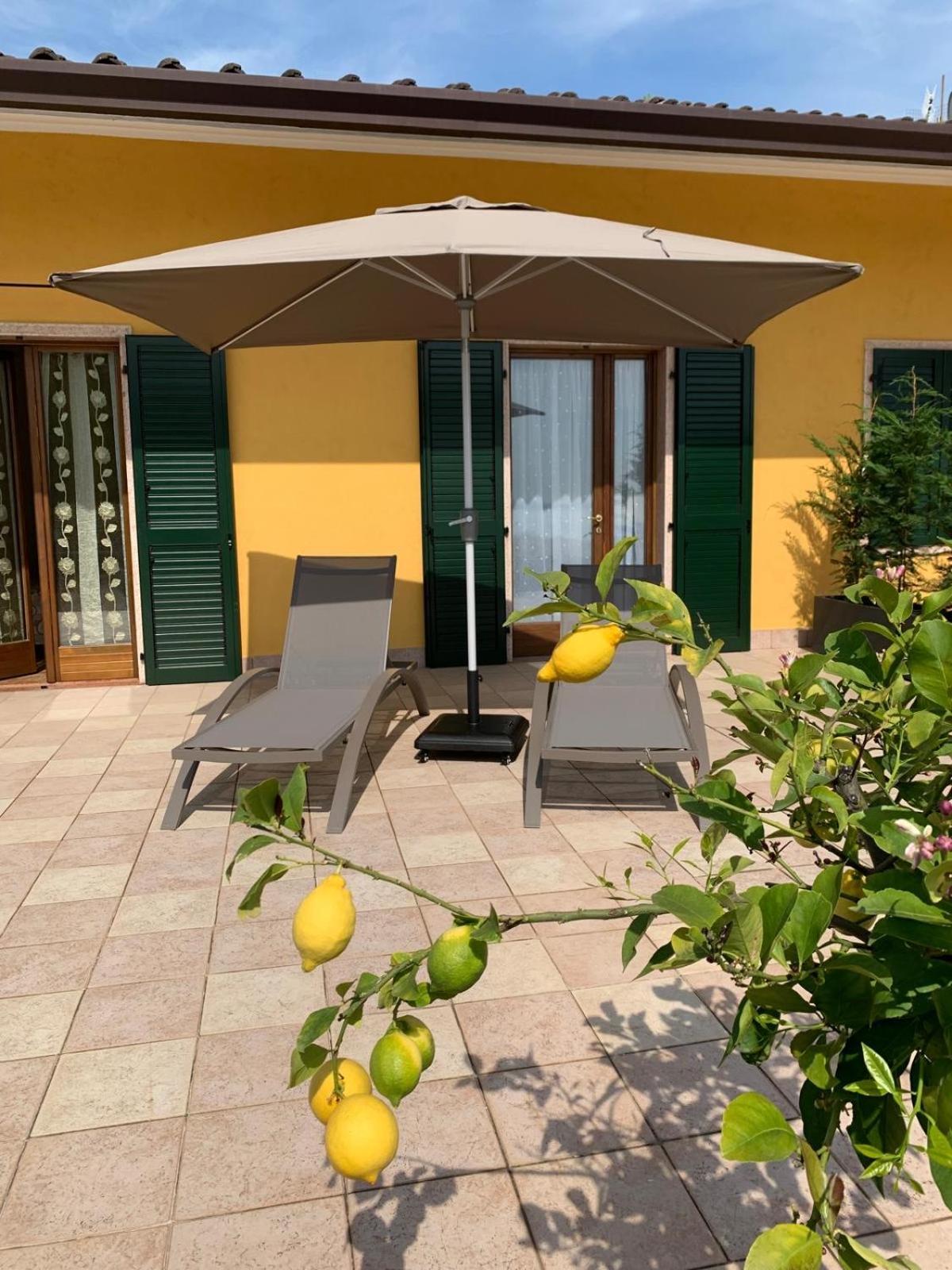 Poli Villa'S Apartment Bardolino Exterior photo